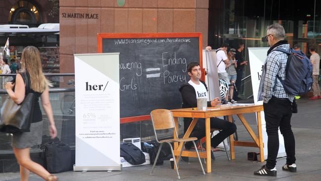 Dustin Leonard discussing the her/ initiative in Sydney’s Martin Place. (Pic: Supplied)