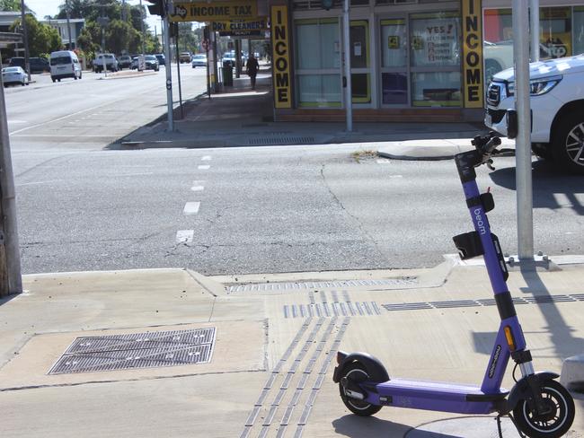 A Beam e-scooter on the corner of Sydney and Shakespeare streets. Picture: Andrew Kacimaiwai