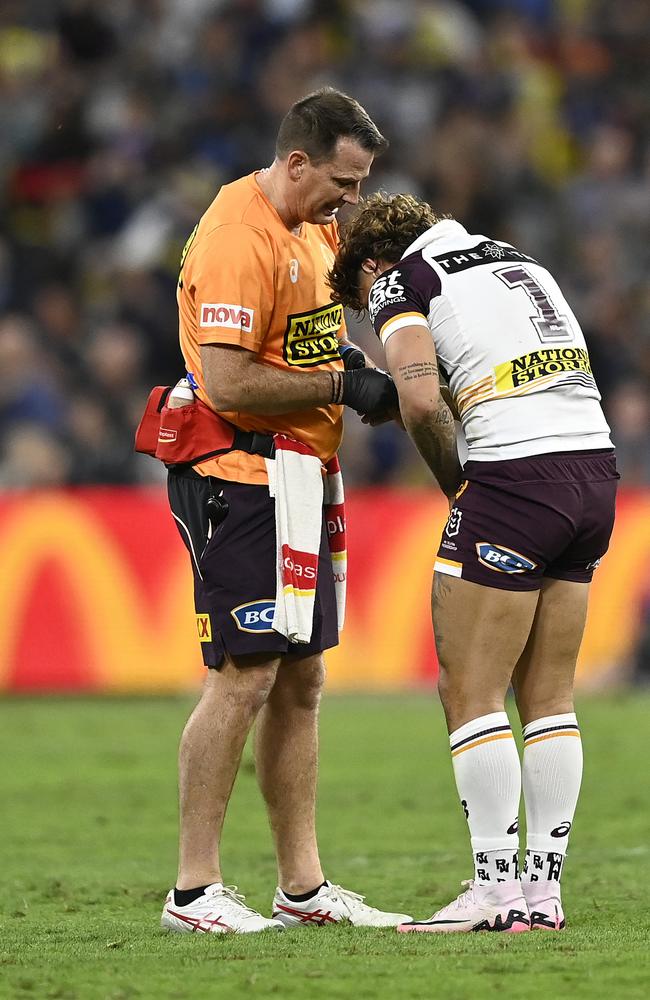 Reece Walsh injured his hand during the round 23 NRL match against North Queensland Cowboys at Qld Country Bank Stadium. Picture: Getty Images