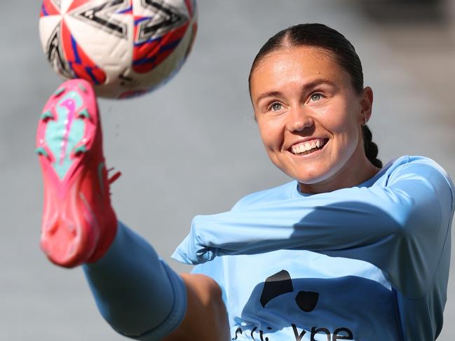 GOSFORD, AUSTRALIA - MAY 03: Bryleeh Henry of Melbourne City warming up prior to play during the First Leg of the A-League Women's Semi Final between Central Coast Mariners and Melbourne City at Industree Group Stadium, on May 03, 2025, in Gosford, Australia. (Photo by Scott Gardiner/Getty Images)