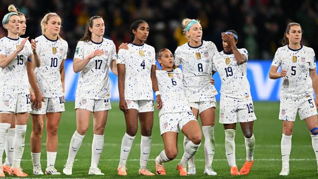 The Americans react to Sophia Smith missing her penalty – which would have won the game. Picture: Quinn Rooney/Getty Images