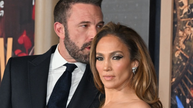 Jennifer Lopez files to legally drop 'Affleck' from her name