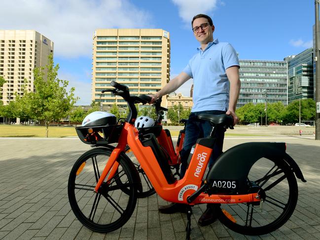 Adelaide, Australia, 17 December, 2020 - Bryan Ruhle from Neuron Mobility, Australia and New ZealandÃ¢â¬â¢s leading e-scooter operator, which has announced the launch of its first e-bike trial in Adelaide. A fleet of 150 Ã¢â¬Åsafety-firstÃ¢â¬Â e-bikes will be available to hire across the CBD, North Adelaide, Norwood, St Peters and Payneham from 18 December. The launch will complement NeuronÃ¢â¬â¢s existing e-scooter programme and both options provide a safe, convenient and socially-distanced way to travel. (Photo: Sam Wundke)