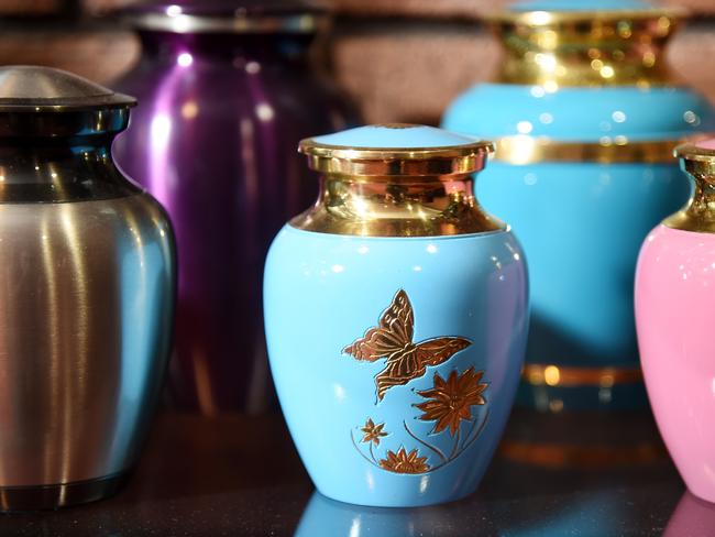 Our reader’s late husband does not want to be stored in an urn.