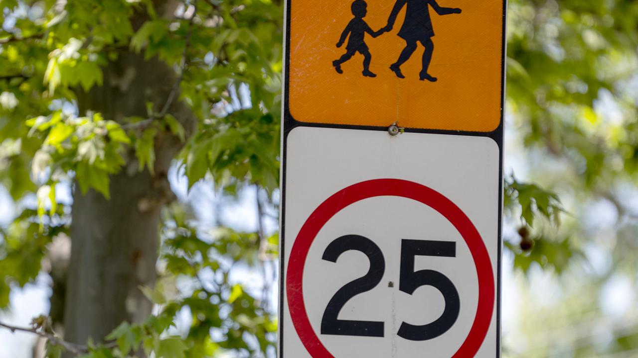 School Holidays: Speed Limits Remain In Place In School Zones Until ...