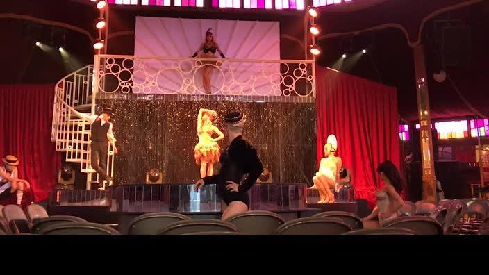 TAKE A SNEAK PEAK INSIDE THE MAGIC MIRRORS SPIEGELTENT