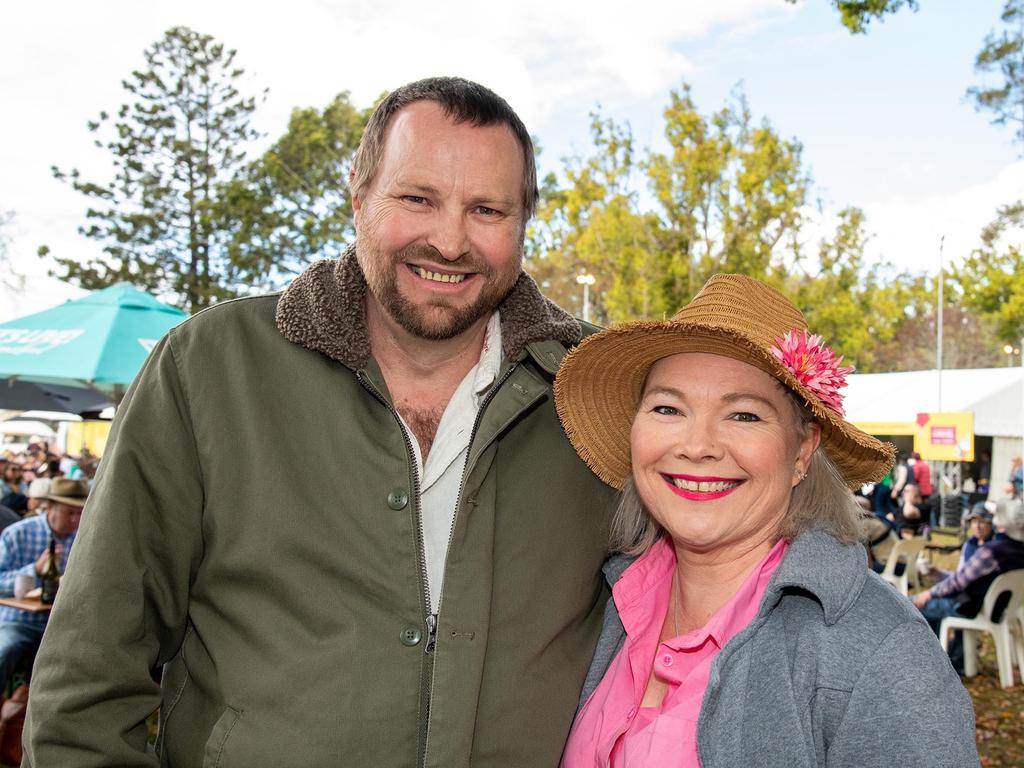 Alastair and Amanda Ferguson. Festival of Food and Wine, Queens Park, Toowoomba Carnival of Flowers. Saturday September 10, 2022 Picture: Bev Lacey
