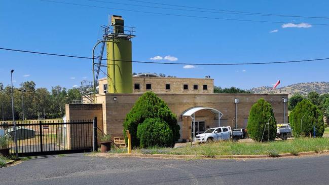 Wellington Water Treatment Plant cannot provide additional fluoride to water as the pump has broken.