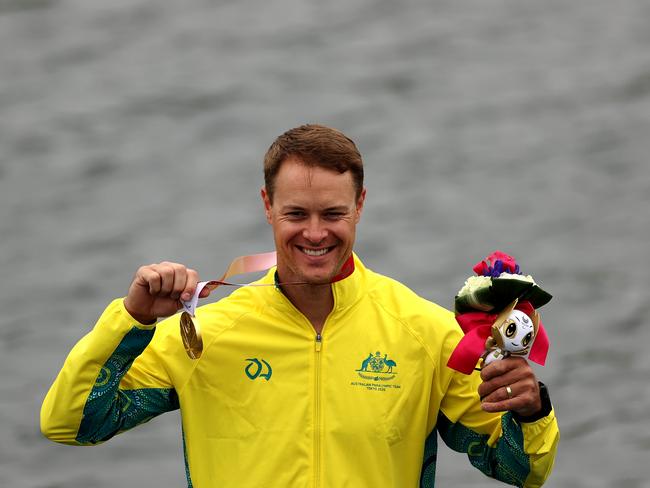 Curtis McGrath with his first Tokyo 2020 Paralympic Games gold medal on Friday. Picture: Dean Mouhtaropoulos/Getty Images