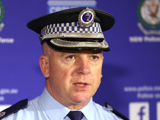 SYDNEY, AUSTRALIA - NewsWire Photos SEPTEMBER 16, 2020. Superintendent Peter McKenna addresses the media at the NSW Police Headquarters, Parramatta.Picture: NCA NewsWire / Damian Shaw