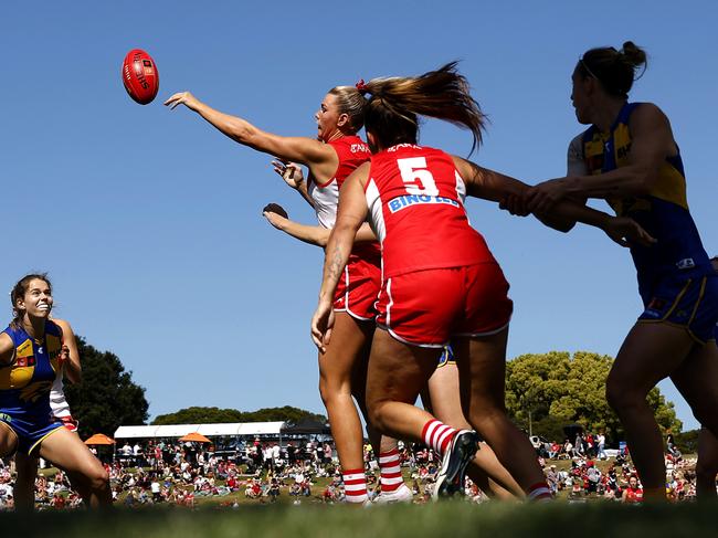 The teenager emerged as one of the best rucks in the AFLW in 2023. Picture: Phil Hillyard