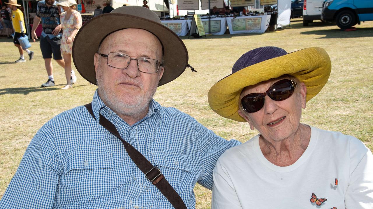 (From left) Ian and Carol Kennedy at the Murphys Creek Chilli and Craft carnival. Sunday, September 22, 2024. Picture: Nev Madsen