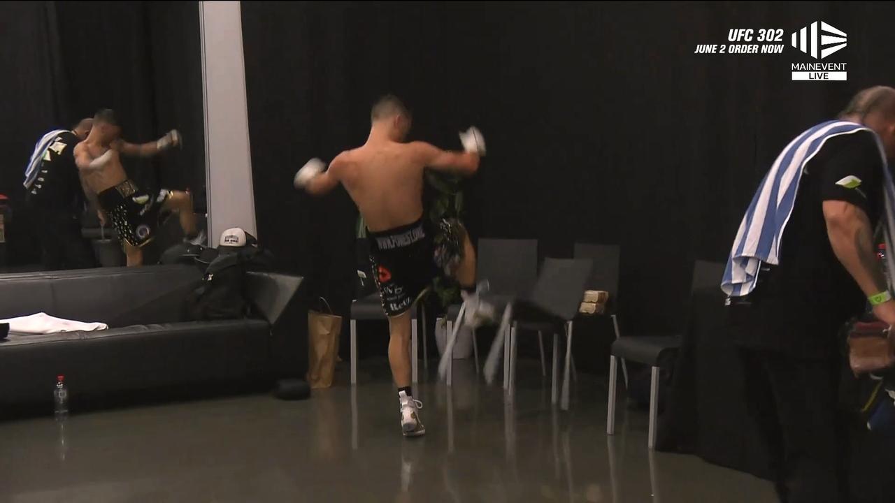 Andrew Moloney kicked a chair. Photo: Main Event.