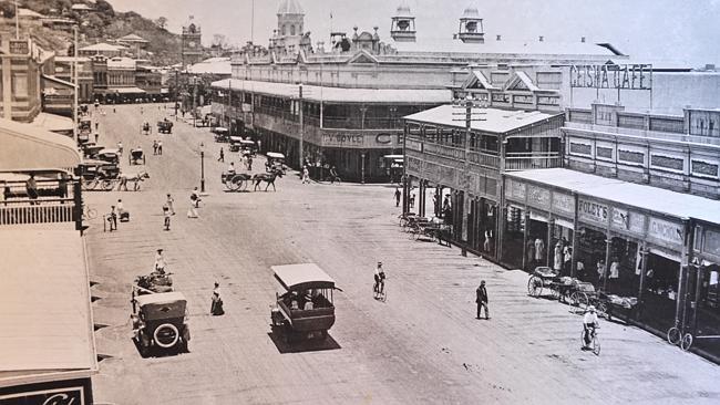  Flinders St Townsville Historical supplement. Photo 32 The Market Reserve Buildings about 1924 (Photograph Private Collectio...