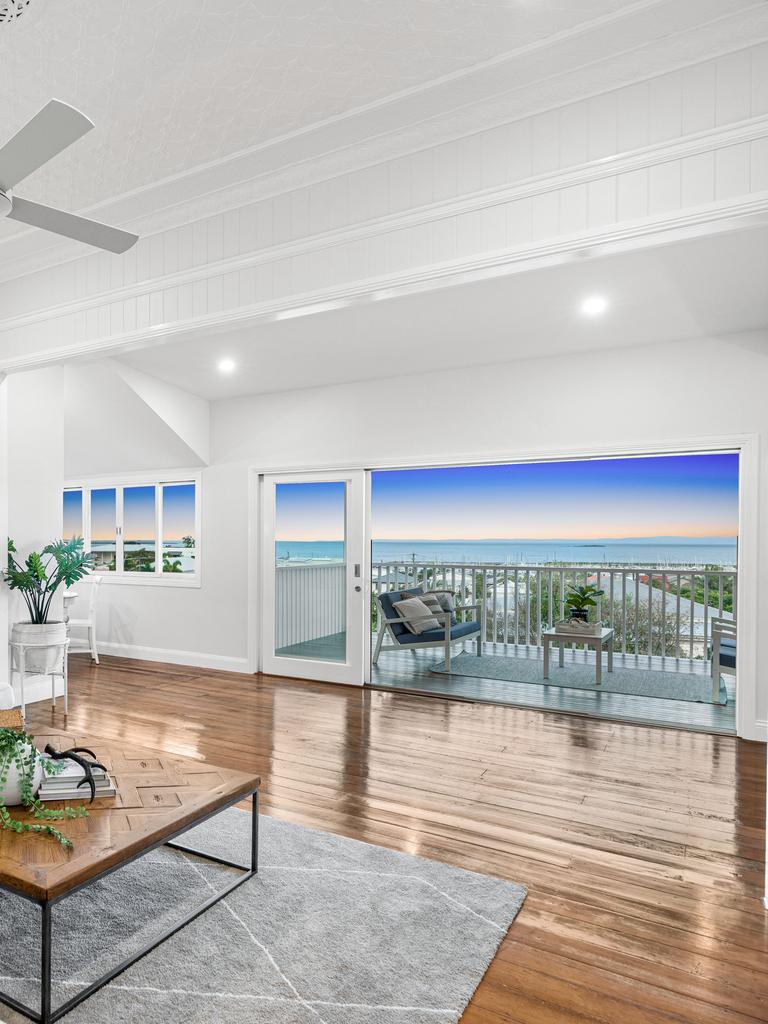 Living area of69 Gordon St, Manly. Picture: Bayside Property Agents.