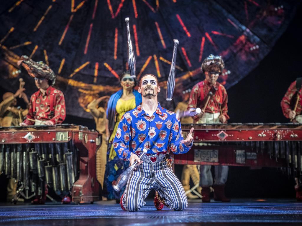 Juggler Cyril Pytlak is a highlight of Cirque du Soleil’s Luzia.