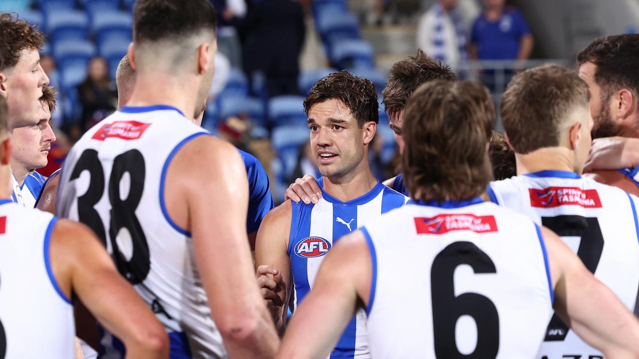 Roos skipper picks side in OT debate