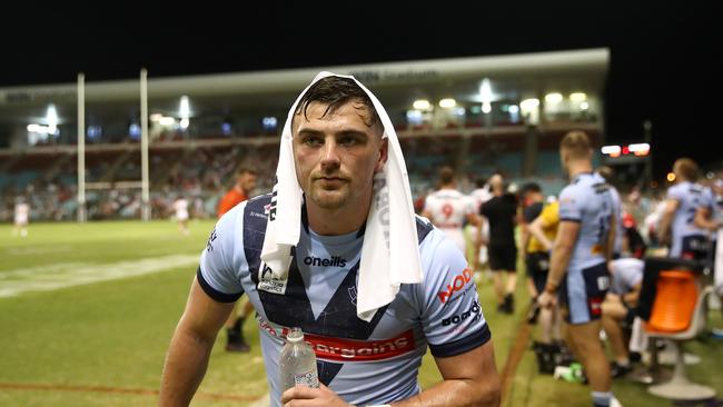 St Helens players struggled through the heat in their clash against the Dragons, and now the kick-off for the World Club Challenge has been delayed. Picture: NRL Imagery.