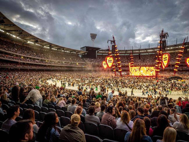 Sheeran’s massive tour set-up includes a circular video screen over a revolving stage. Picture: Jake Nowakowski