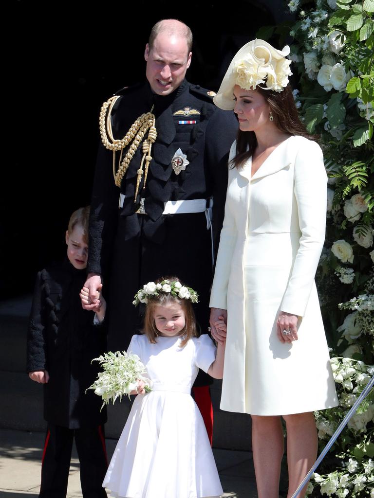 Princess charlotte dress clearance meghan markle wedding