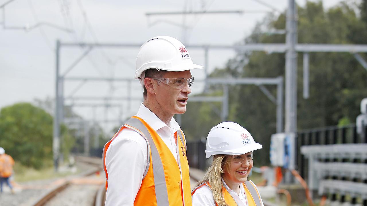 NSW Premier Chris Minns said 24-hour services were unsustainable. Picture: NewsWire / John Appleyard