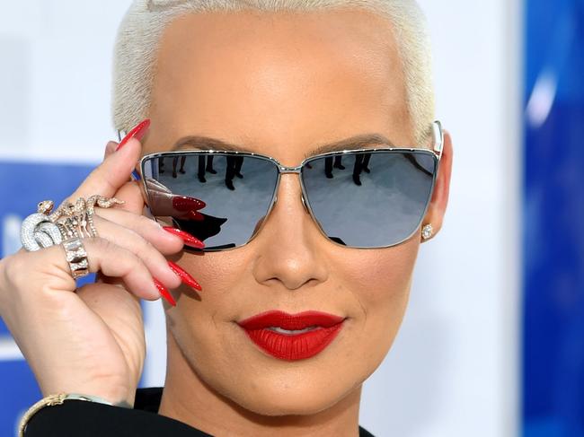 NEW YORK, NY - AUGUST 28: Amber Rose attends Pepsi during 2016 MTV Video Music Awards on August 28, 2016 in New York City. (Photo by Larry Busacca/Getty Images)