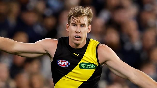 MELBOURNE, AUSTRALIA - MARCH 14: Tom Lynch of the Tigers stands on the mark during the 2024 AFL Round 01 match between the Carlton Blues and the Richmond Tigers at the Melbourne Cricket Ground on March 14, 2024 in Melbourne, Australia. (Photo by Dylan Burns/AFL Photos via Getty Images)