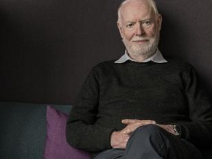 David Stratton in a scene from the documentary David Stratton: A Cinematic Life.