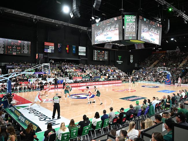 HOBART, AUSTRALIA - JANUARY 30: General view during the round 19 NBL match between Tasmania Jackjumpers and Illawarra Hawks at MyState Bank Arena, on January 30, 2025, in Hobart, Australia. (Photo by Steve Bell/Getty Images)