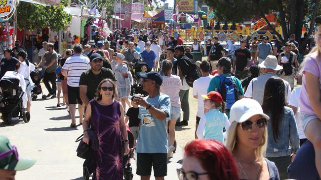 Crowds at the Gold Coast Show. Picture: Mike Batterham.