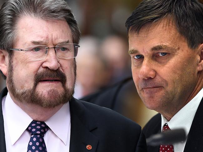 Derryn Hinch and Glenn Dreuery