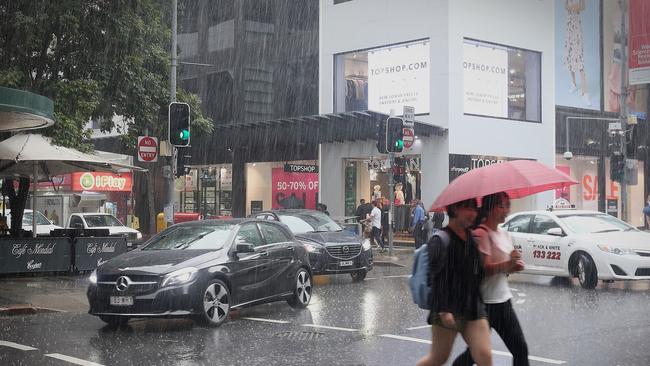 Falls of up to 25mm are expected in Brisbane later this afternoon. Pic Jono Searle.