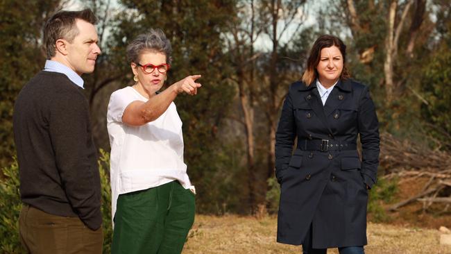 Janet Harris (centre) with Eden-Monaro Labor MP Kristy McBain after the 2018 Tathra fire destroyed her family home and property.