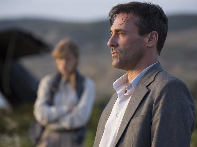 Jon Hamm stars as Mason Skiles in director Brad Anderson's Beirut.