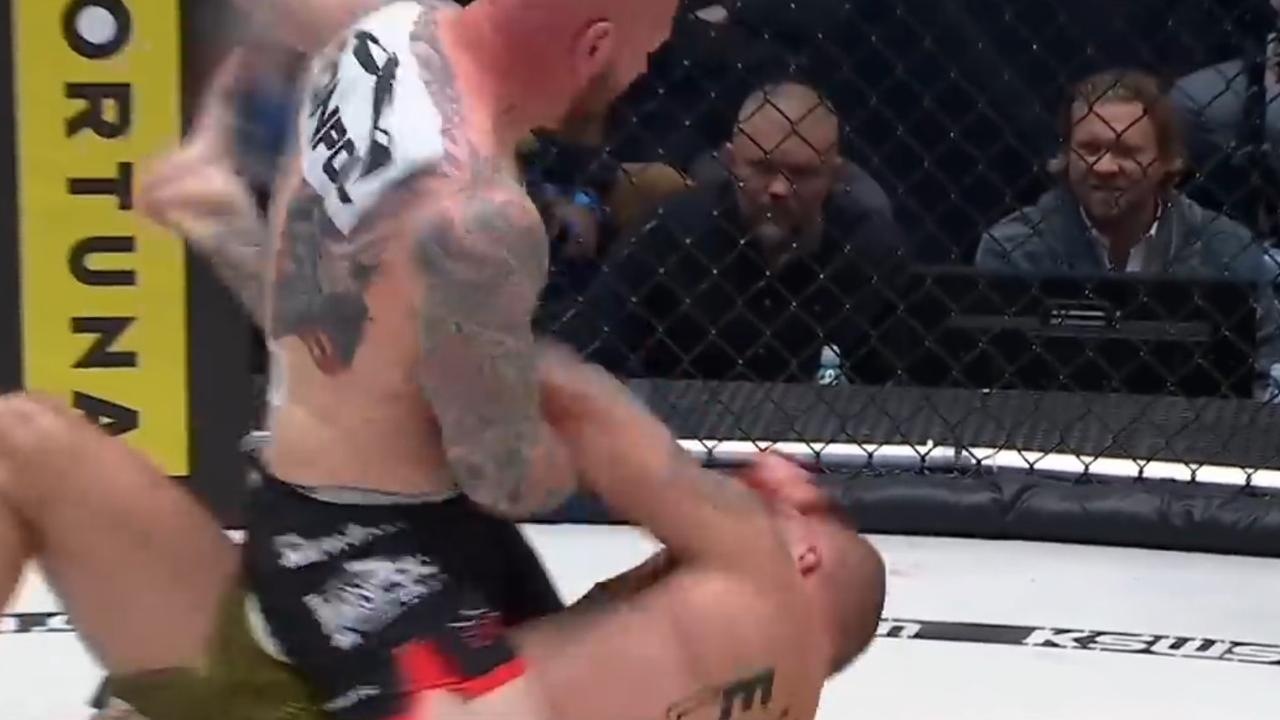 Krzysztof Głowacki knocked out Patryk Tołkaczewski at KSW Colosseum 2.