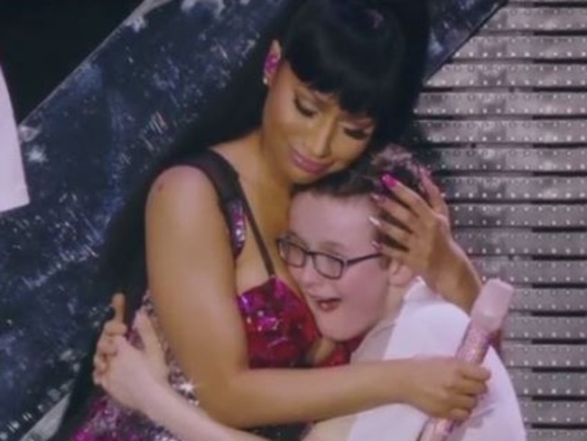 The crying boy decided to seize the opportunity.