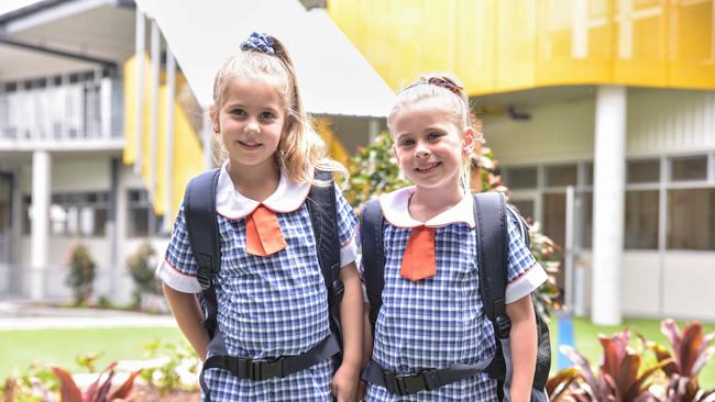 Ella Humby 5 years (left) Ava Glover 5 years (right) at the new North Kellyville Public School (Daily Telegraph-Flavio Brancaleone)