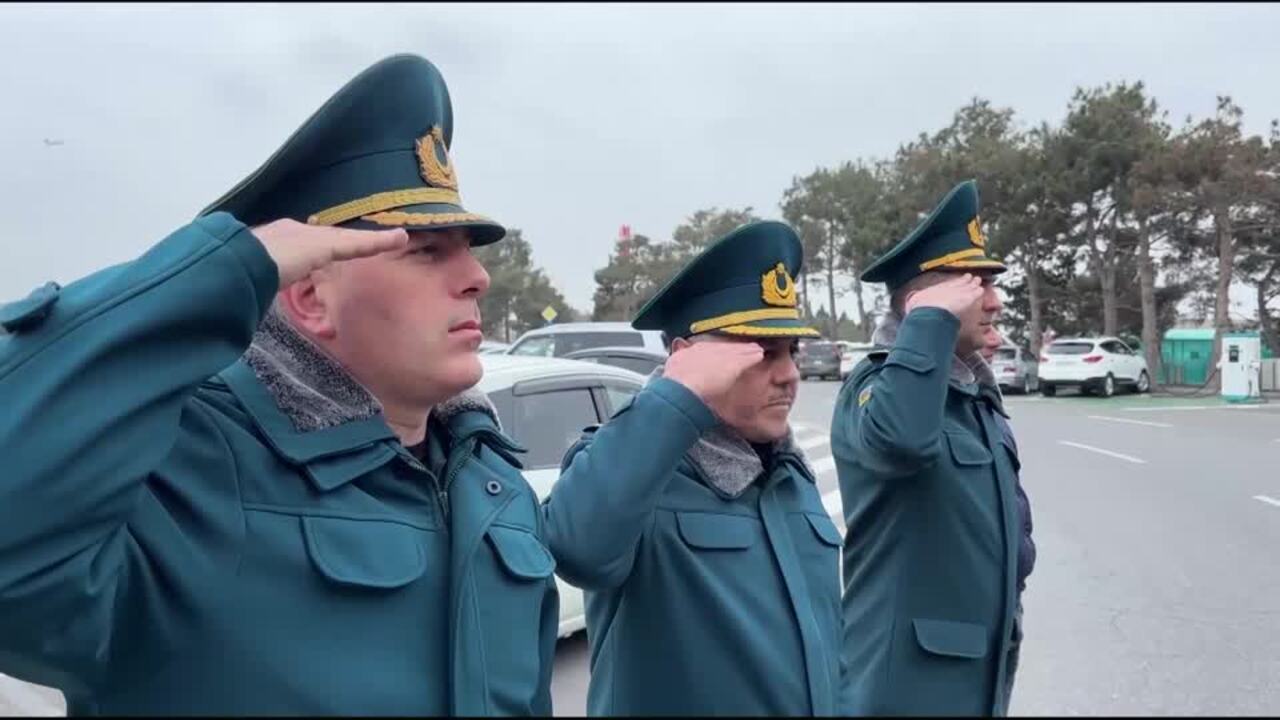 Minute's silence held at Baku airport for plane crash victims