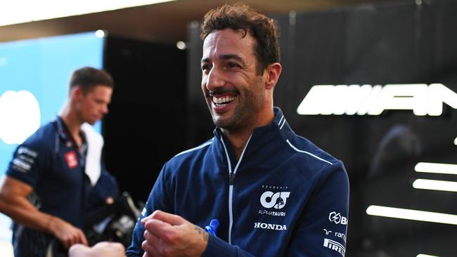 MEXICO CITY, MEXICO - OCTOBER 28: Fourth placed qualifier Daniel Ricciardo. Photo by Rudy Carezzevoli/Getty Images.