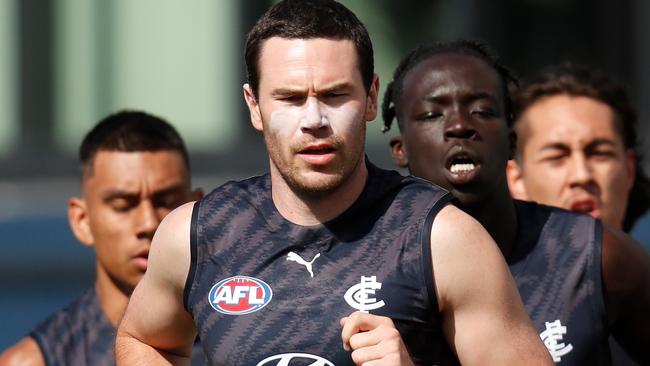 MELBOURNE, AUSTRALIA - DECEMBER 06: Mitch McGovern of the Blues in action during the Carlton Blues training session at Ikon Park on December 06, 2021 in Melbourne, Australia. (Photo by Michael Willson/AFL Photos via Getty Images)