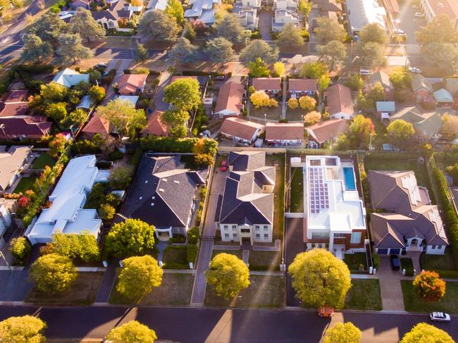 Interstate investors buying SA homes ‘sight unseen’