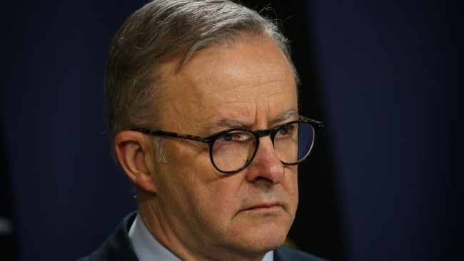 Anthony Albanese has called for an urgent national cabinet meeting amid mounting pressure over COVID support measures as cases surge across the country.  Picture: NCA NewsWire / Gaye Gerard