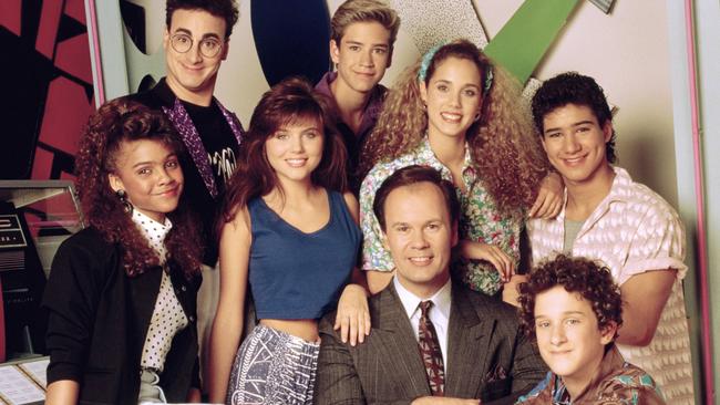 Saved By The Bell cast, with Tiffani pictured in the navy top. Picture: Alamy