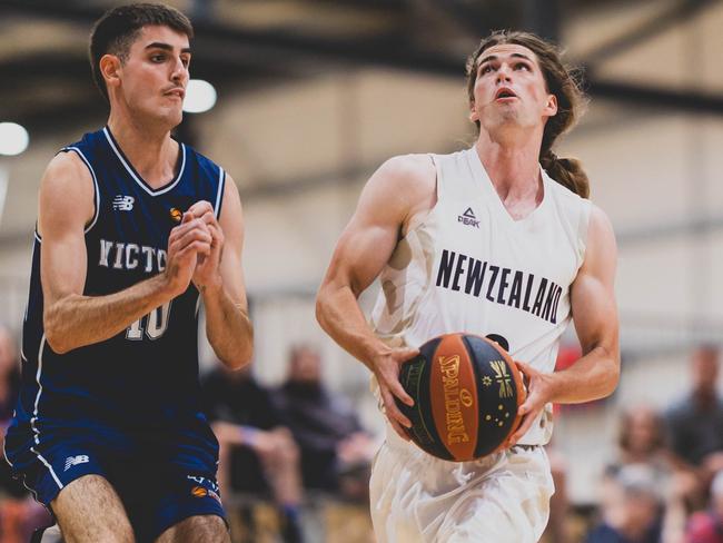 Action during the New Zealand v Victoria Ivor Burge men's clash at the 2025 Basketball Australia Under-20 & Ivor Burge National Championships. Picture: Taylor Earnshaw