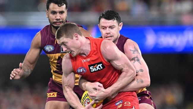 ‘We have to be better’: Suns vow to help Rowell break form slump