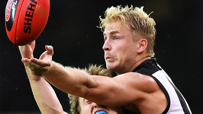 Billy Frampton spoils Charlie Ballard. Picture: Mark Brake/Getty Images