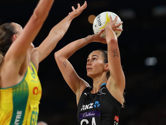 PERTH, AUSTRALIA - OCTOBER 27: Ameliaranne Ekenasio of New Zealand in action during game three of the Constellation Cup between Australia Diamonds and Silver Ferns at RAC Arena on October 27, 2024 in Perth, Australia. (Photo by Paul Kane/Getty Images)