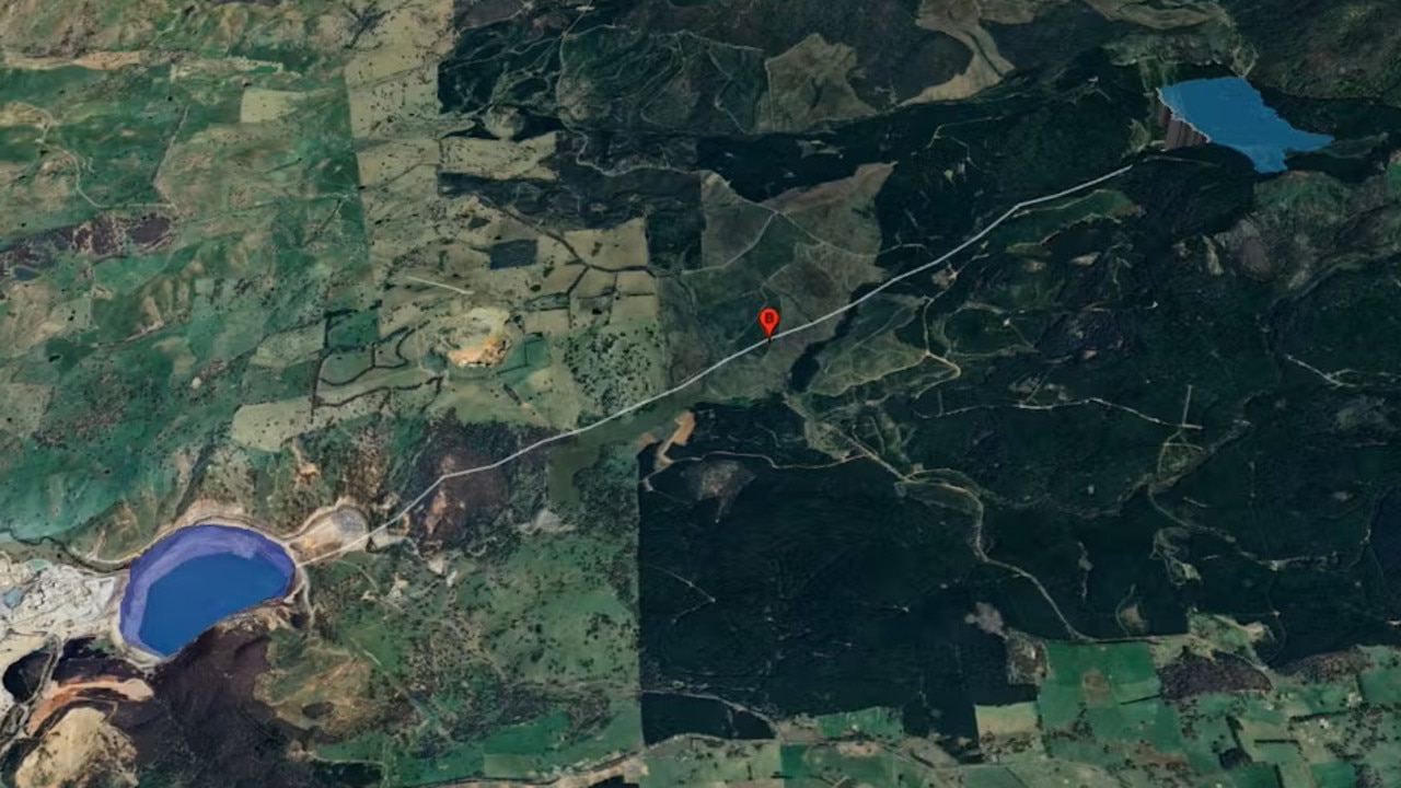 A potential closed-loop pumped hydro site using the Cadia Hill Gold Mine near Orange in NSW. Water would be pumped to the higher lake when there is an excess of wind and solar energy. That will then be released to drive generators when there isn’t. Source: ANU