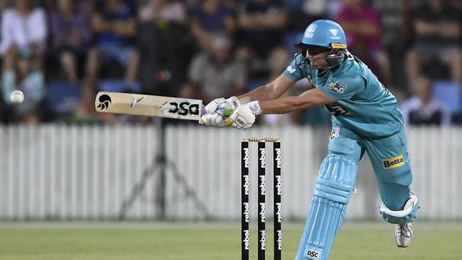 Delissa Kimmince of the Heat bats during the Women's Big Bash League match between the Adelaide Strikers and Brisbane Heat at Harrup Park on November 02, 2019 in Mackay, Australia. Picture: Ian Hitchcock/Getty Images