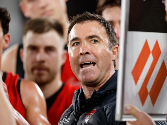 Brad Scott addresses his troops on Friday night. Picture: Dylan Burns/AFL Photos via Getty Images.